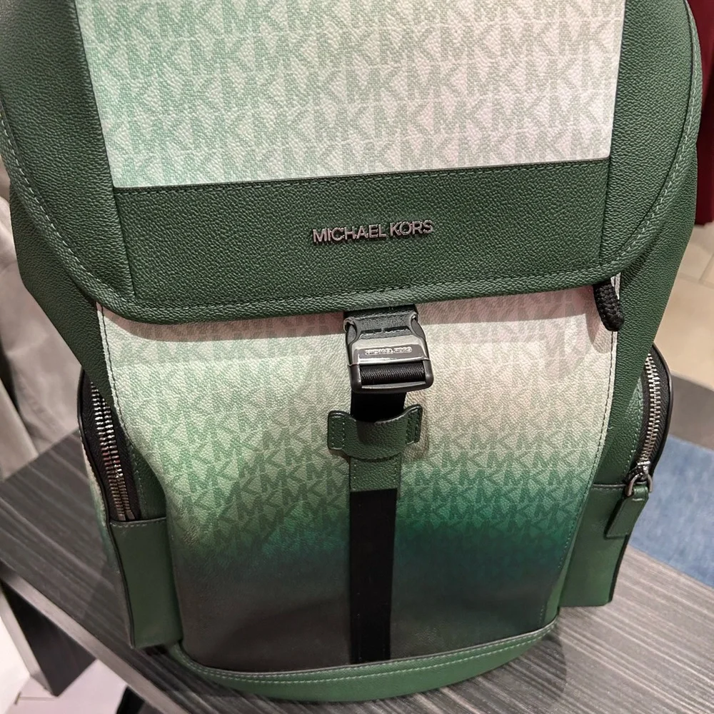 Men's Michael Kors dome Backpack cooper logo brown / green NWT - Picture 7 of 16